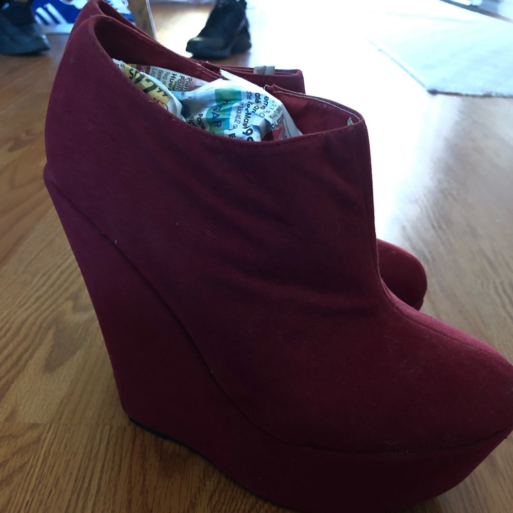 Red Booties - Picture 2 of 3